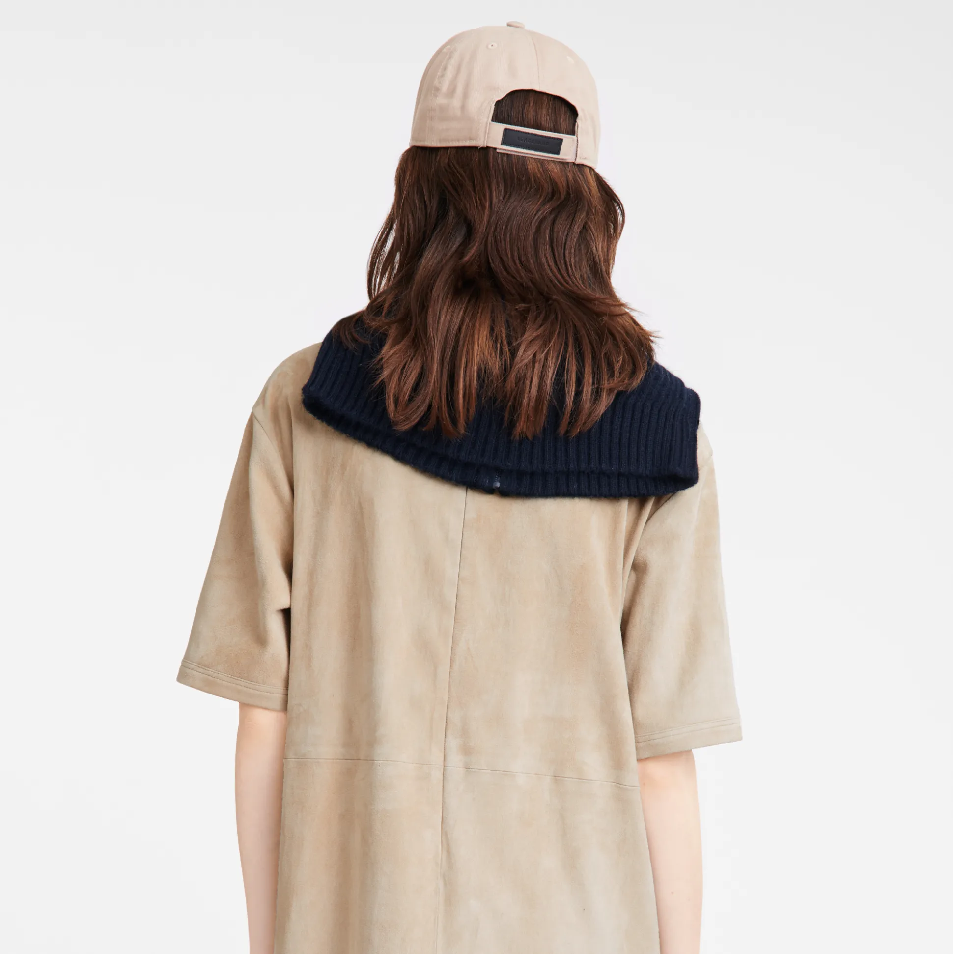 abito_lungo_in_pelle_2-1.webp Store Longchamp Abito lungo in pelle Beige