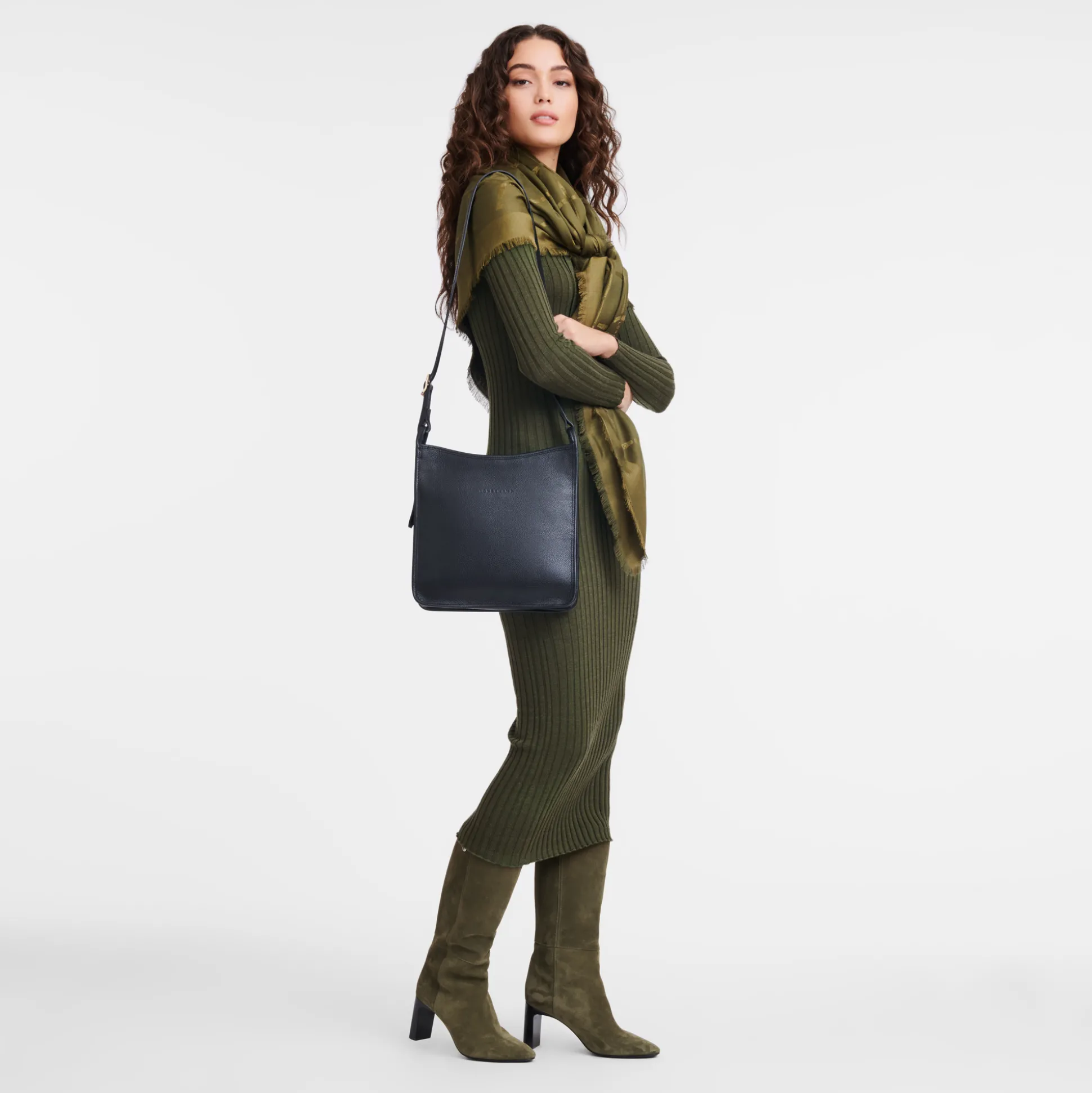 Store Longchamp Borsa a tracolla con zip M Nero