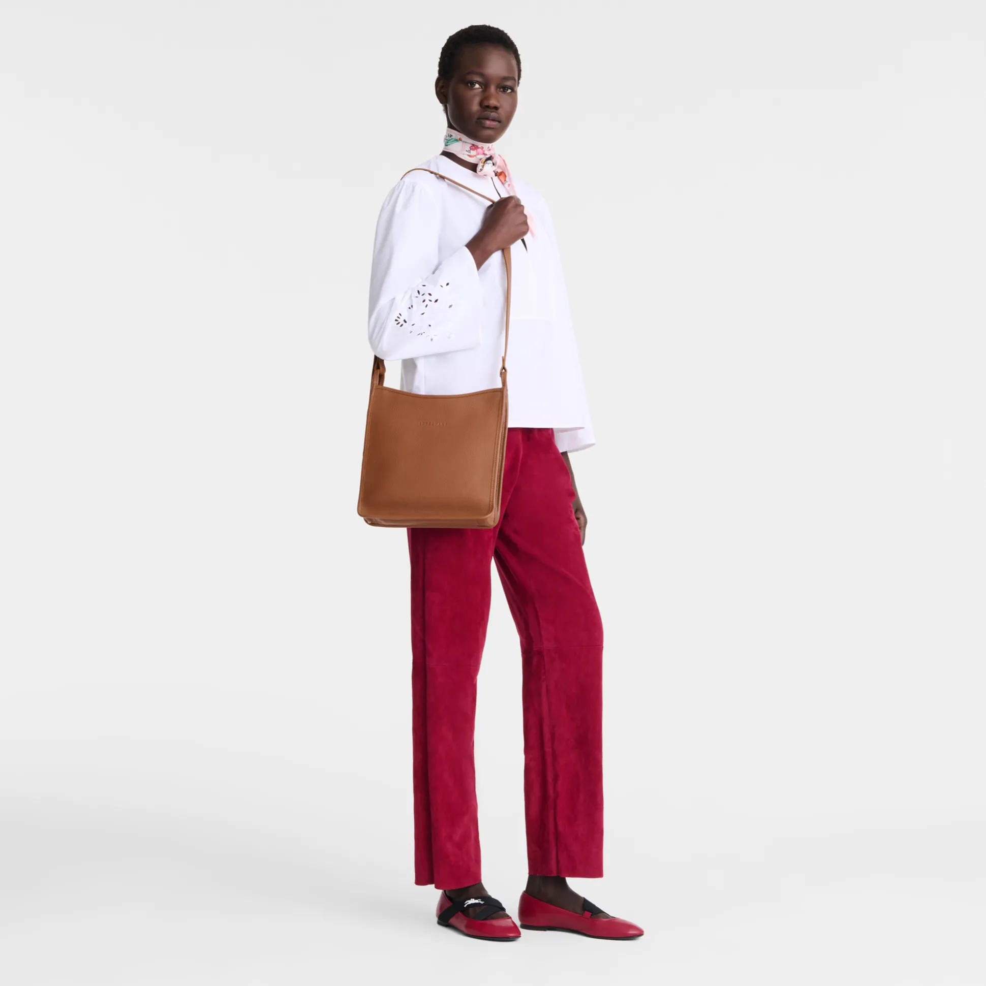 Outlet Longchamp Borsa a tracolla con zip M Caramello