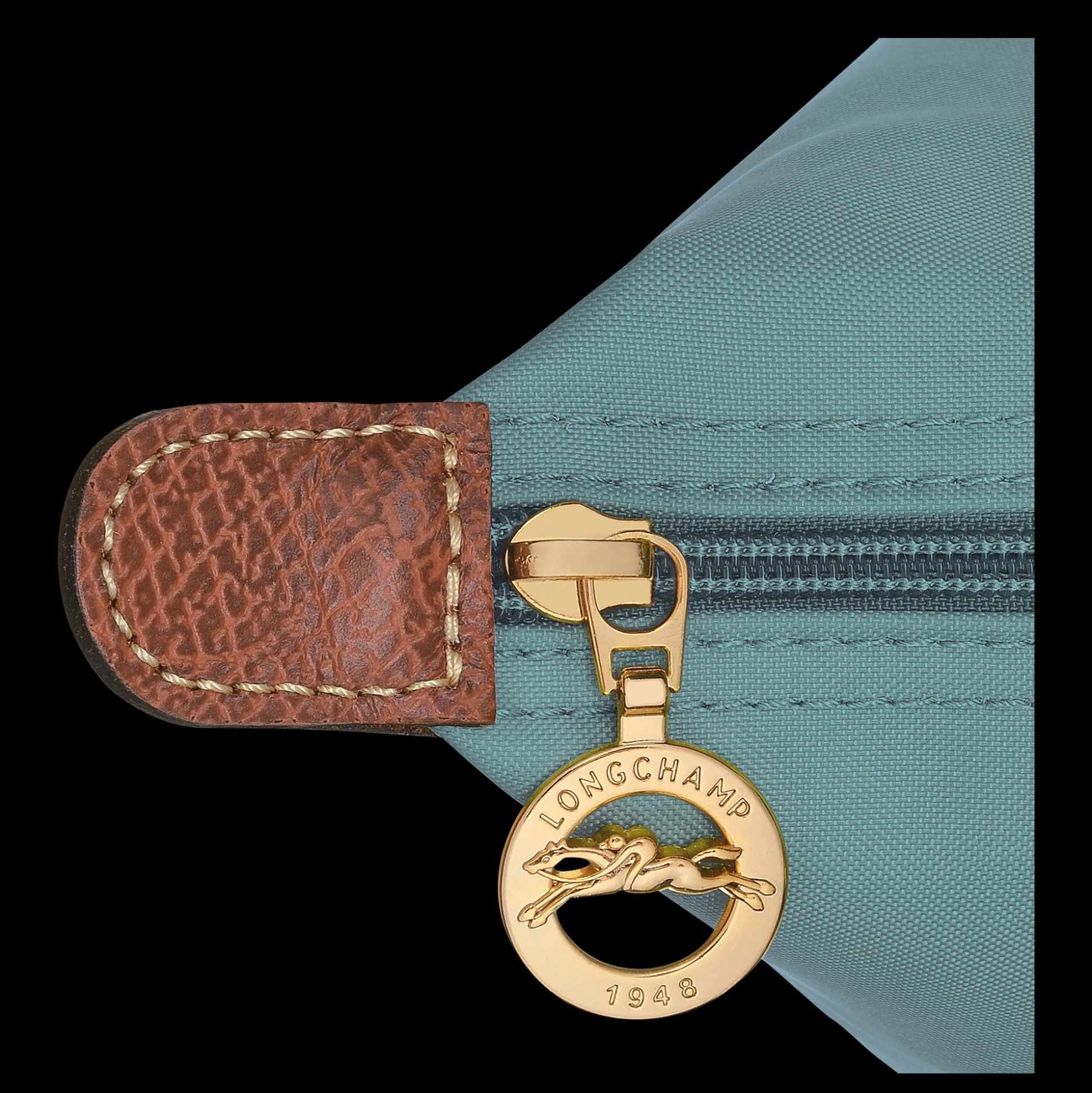 borsa_da_spalla_m_4-32.webp Outlet Longchamp Borsa da spalla M Eucalipto