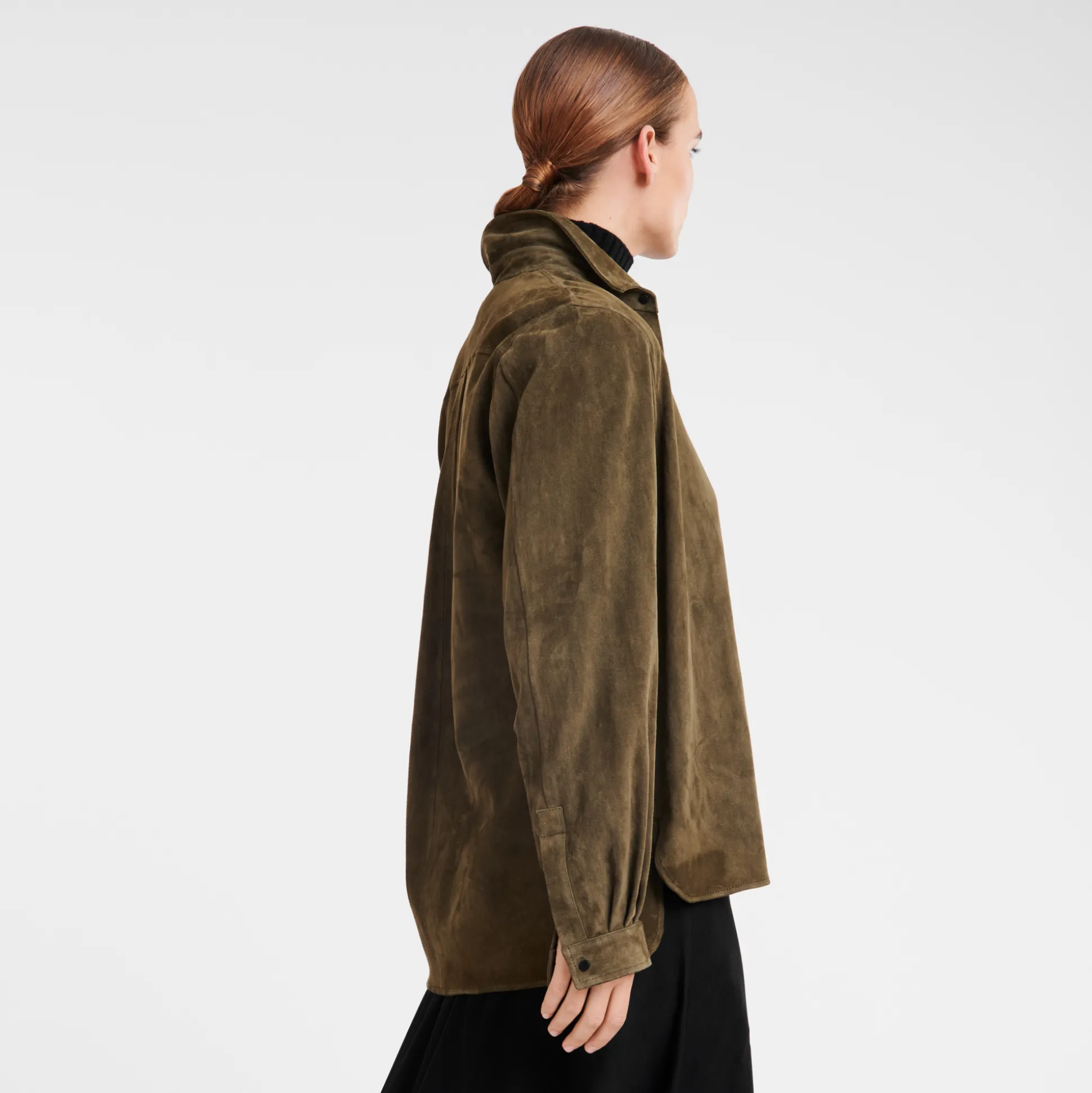 camicia_dritta_in_pelle_2.webp Hot Longchamp Camicia dritta in pelle Kaki