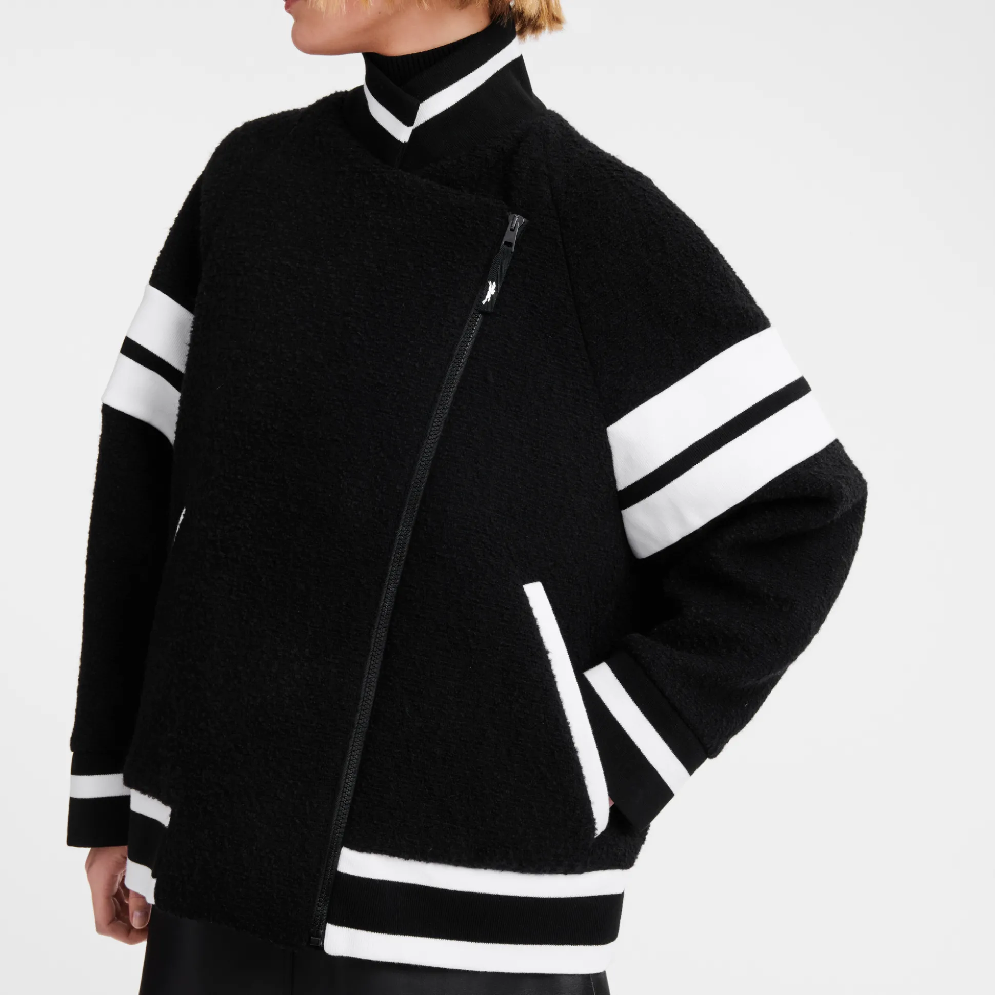 giubbotto_oversize_4.webp New Longchamp Giubbotto oversize Nero