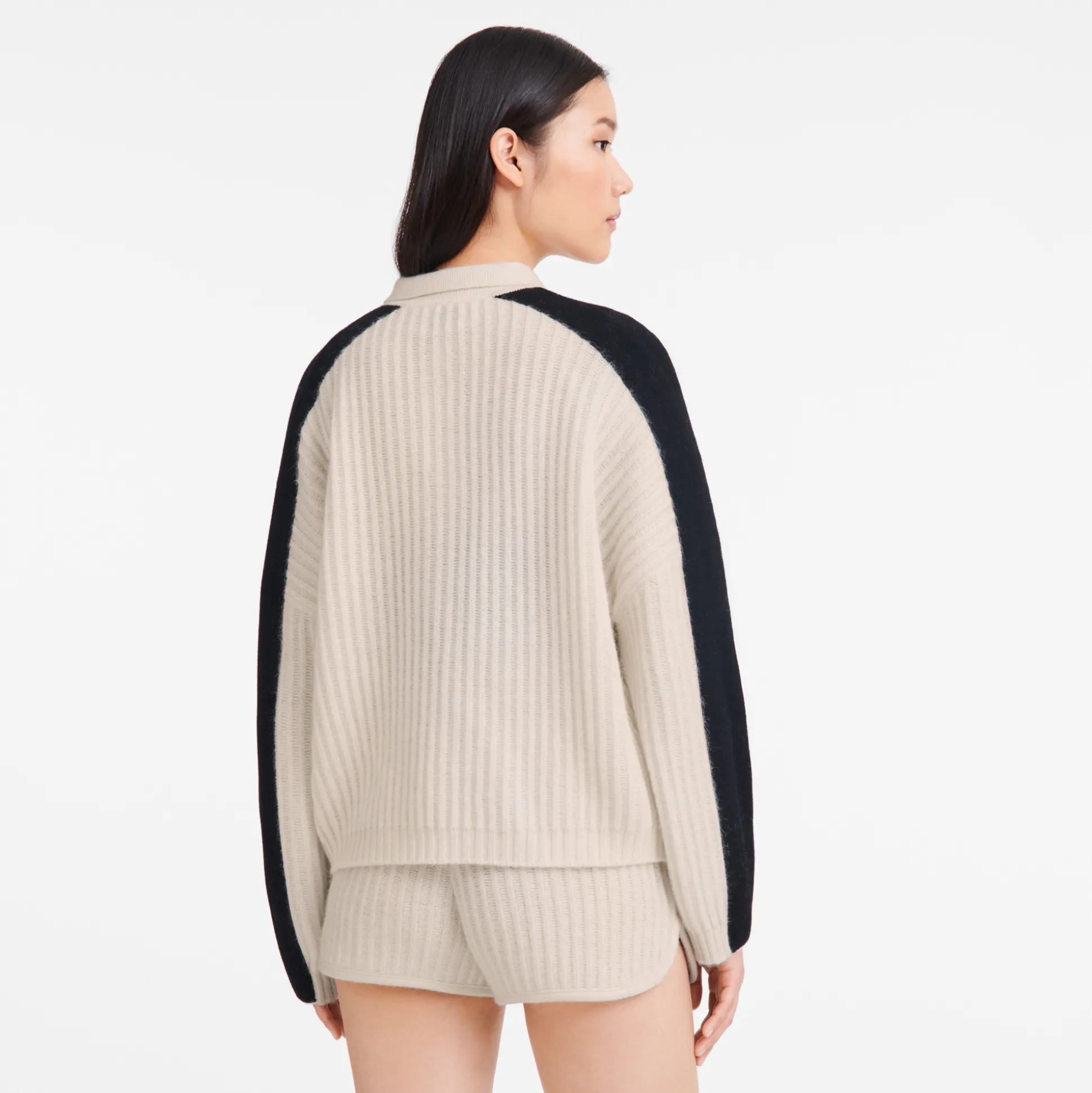 maglia_con_colletto_a_polo_3-1.webp Flash Sale Longchamp Maglia con colletto a polo Greggio