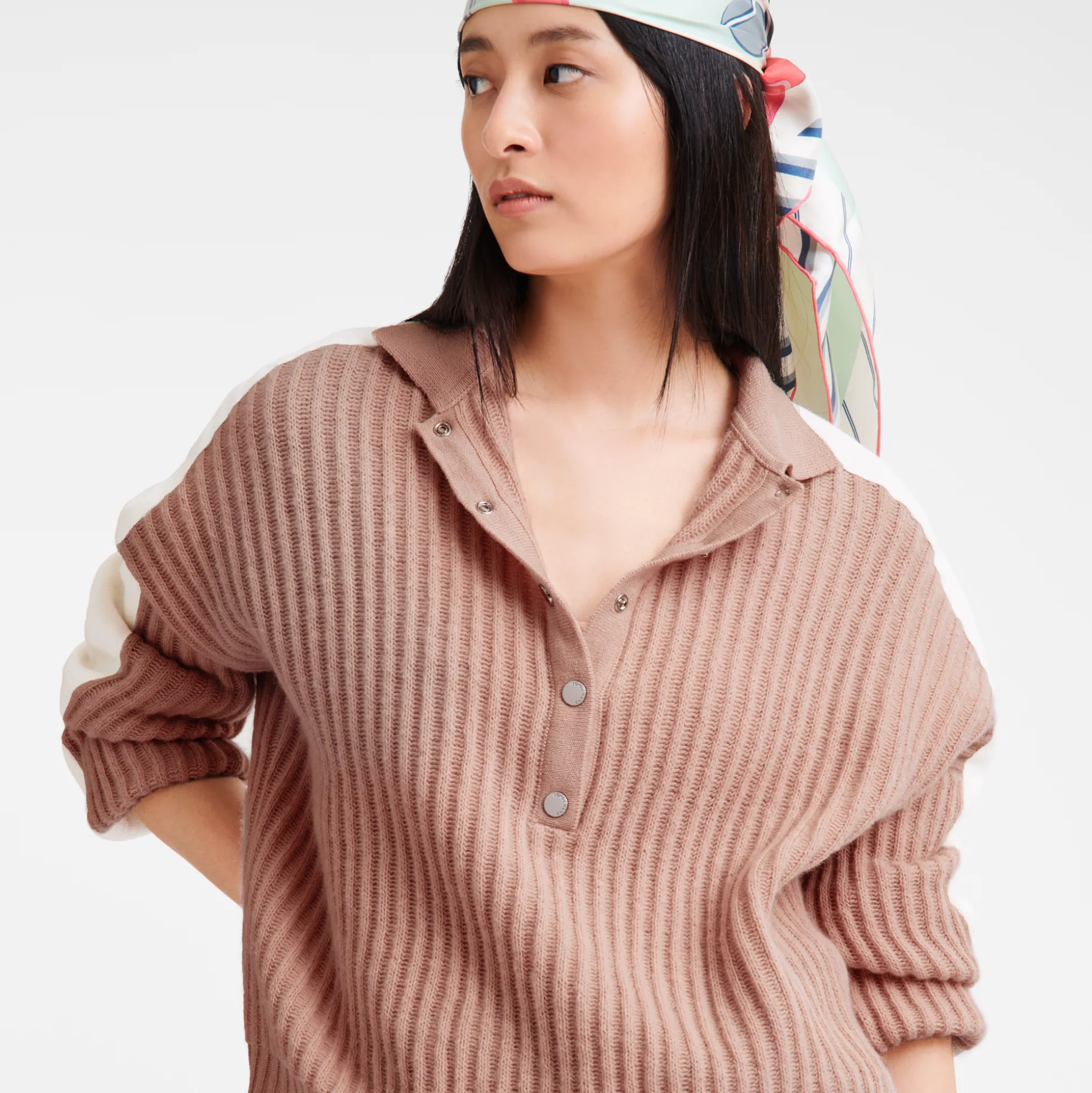 maglia_con_colletto_a_polo_3-3.webp Cheap Longchamp Maglia con colletto a polo BeigePelle