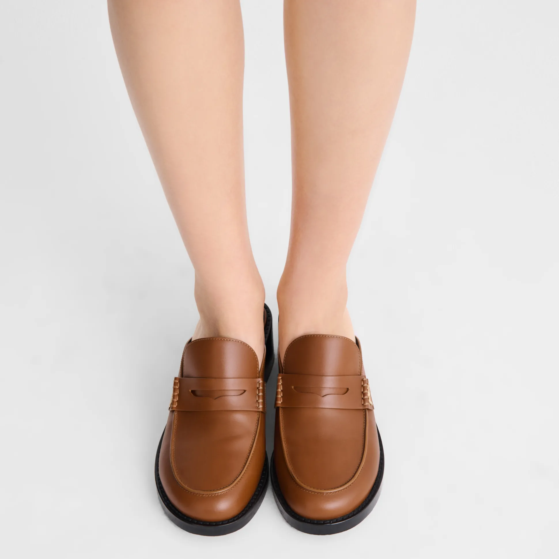 mule_4-1.webp Clearance Longchamp Mule Cognac