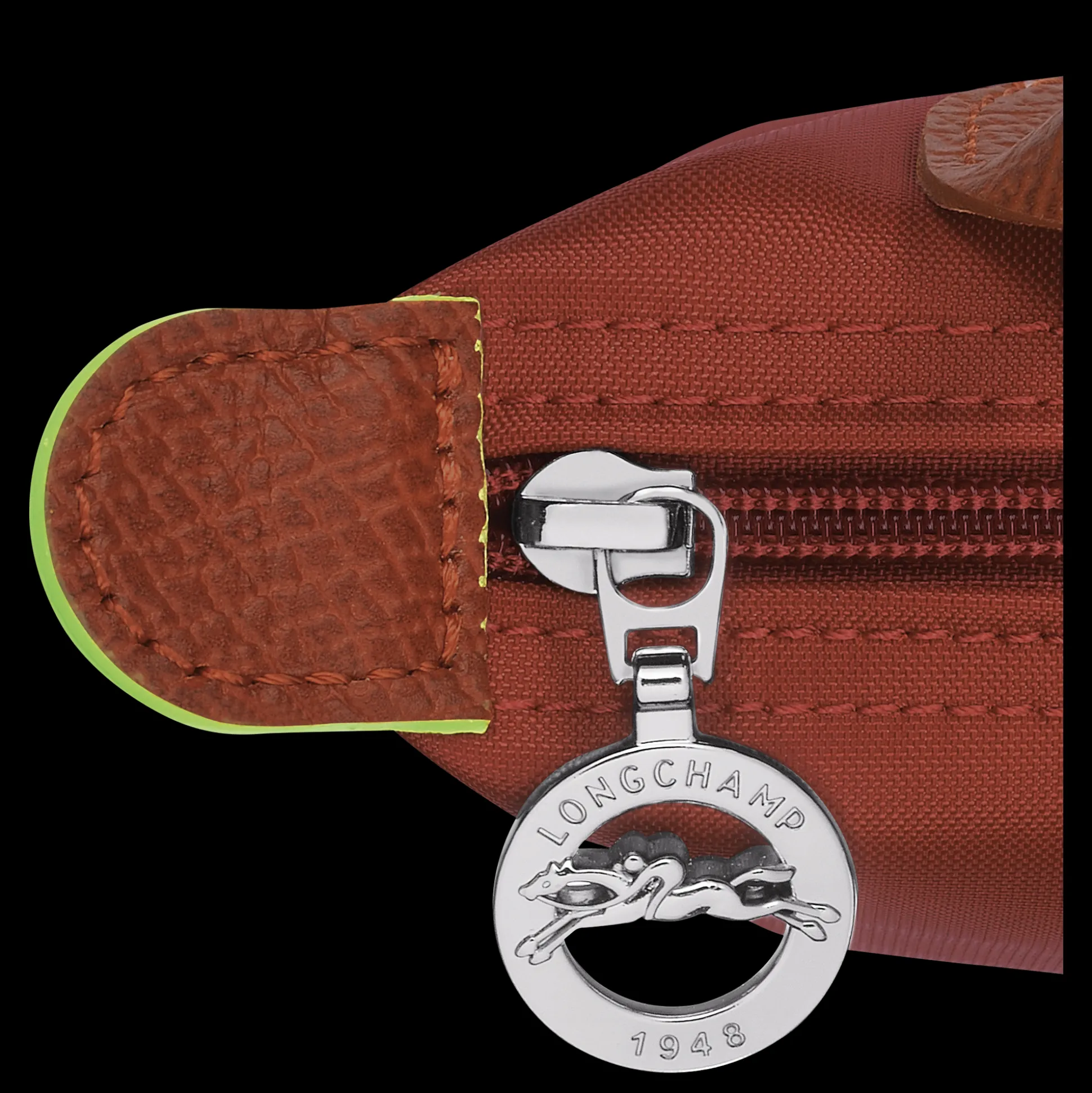 pochette_con_manico_5.webp New Longchamp Pochette con manico Castagna