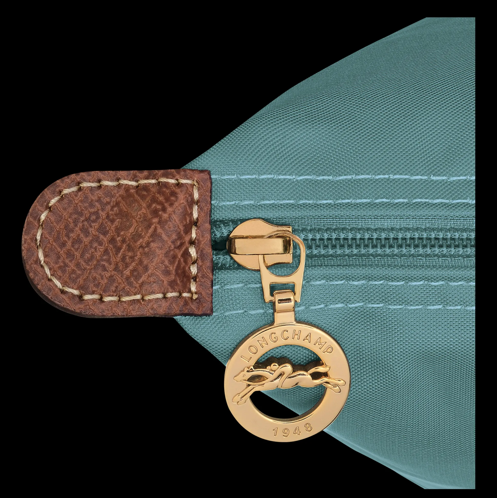 zaino_m_4-5.webp Discount Longchamp Zaino M Eucalipto